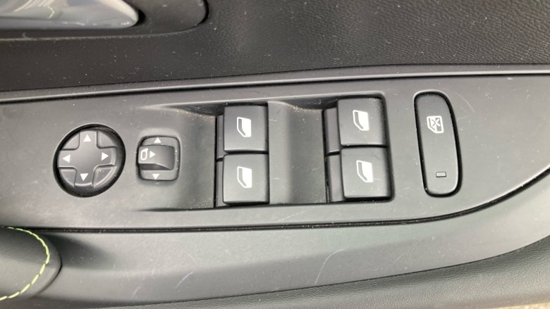 Peugeot 208 1.2 PureTech 100 GT 5dr Petrol Hatchback